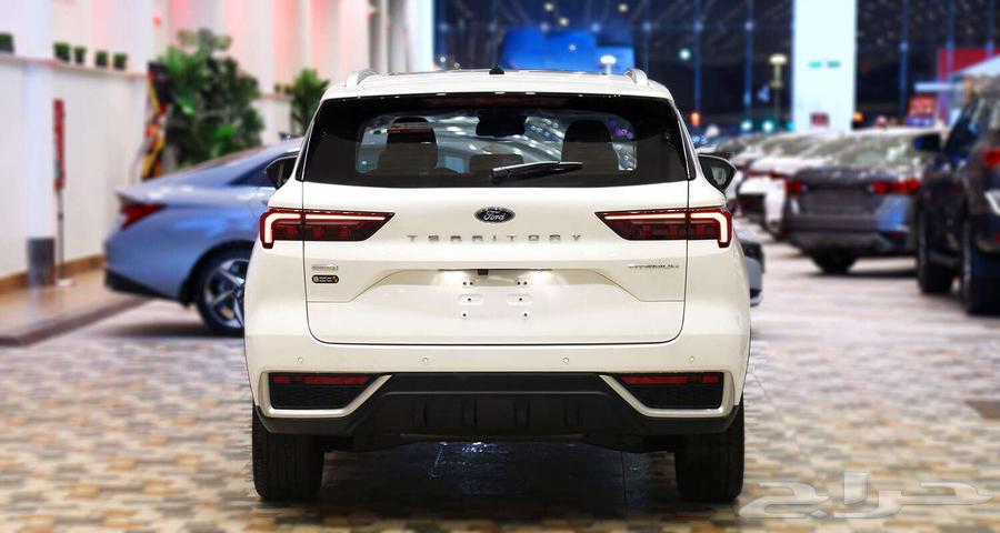 فورد تيريتوري تيتانيوم 2025 ديناميكية وأمان مطوران63699250687105111