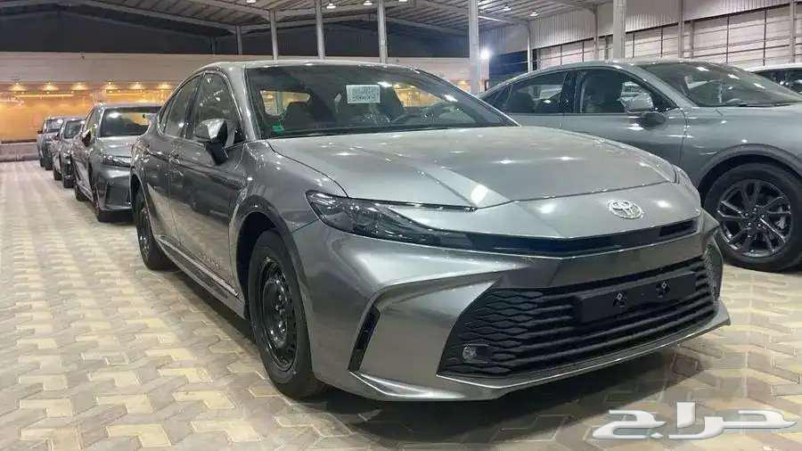 تويوتا كامري 2025 ستاندر63699270419586110