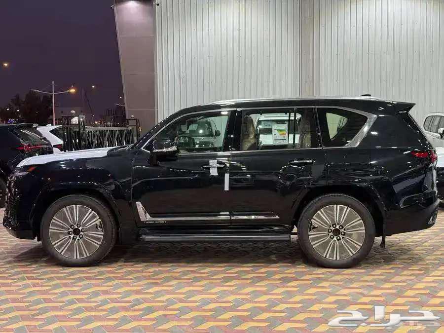 Lexus 2025 LX600 BB Premium Available in All Colors63702672578818113