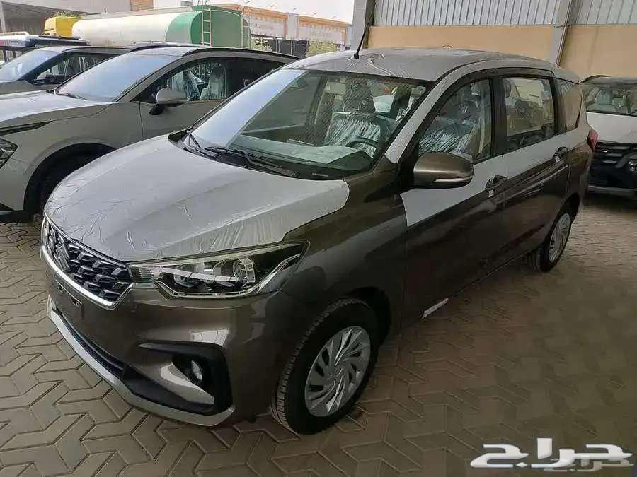 سوزوكي ارتيجا63699264137473110