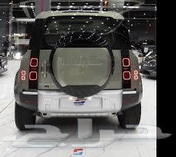 Front and rear original Defender fenders and full set of matte lower trim belt63711115005953110
