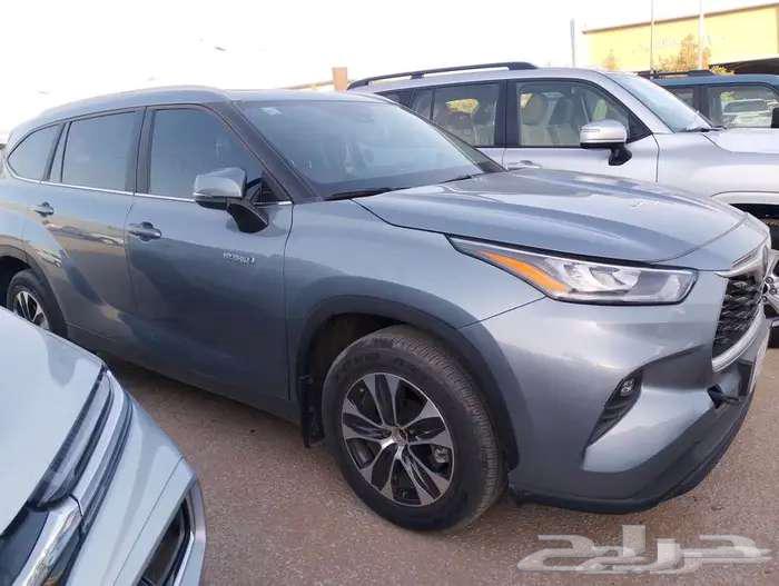 تويوتا هايلاندر نص فل مستخدم نظيف 202363710386088834111