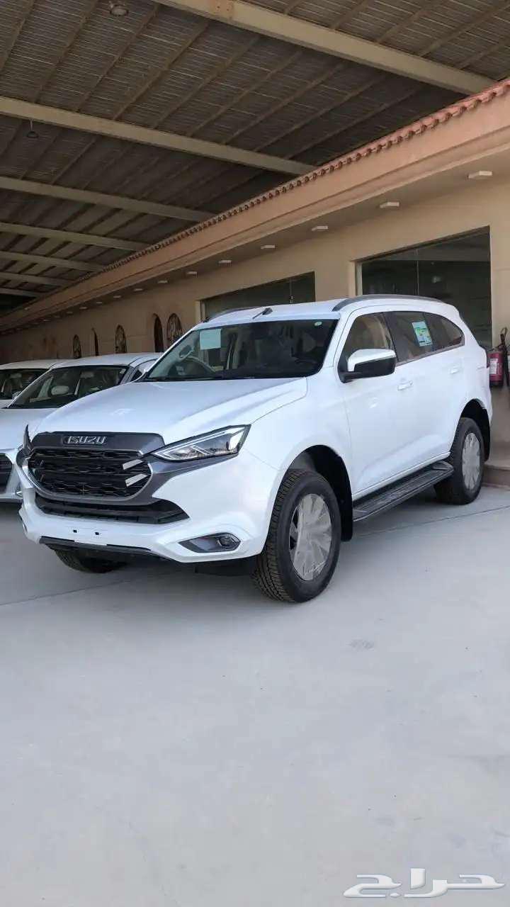 Isuzu MUX Full Option Double Cab 2024 Lowest Price63703130308225110