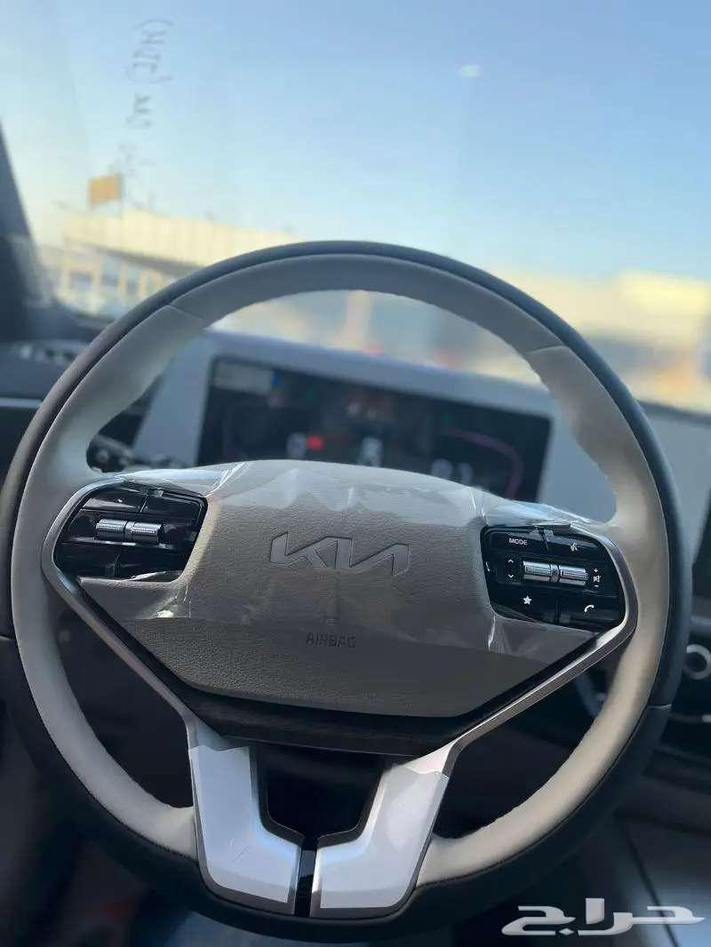 كيا K8 نص فل موديل 24 كاش وتقسيط جميع انواع السيارت63712826995075113