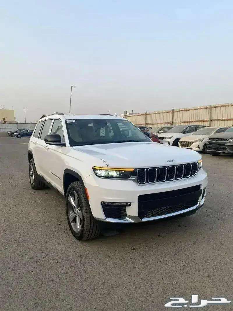 جيب جراند شيروكي ليمتد 7 راكب موديل 2023 لون ابيض وفضي63704458724993110
