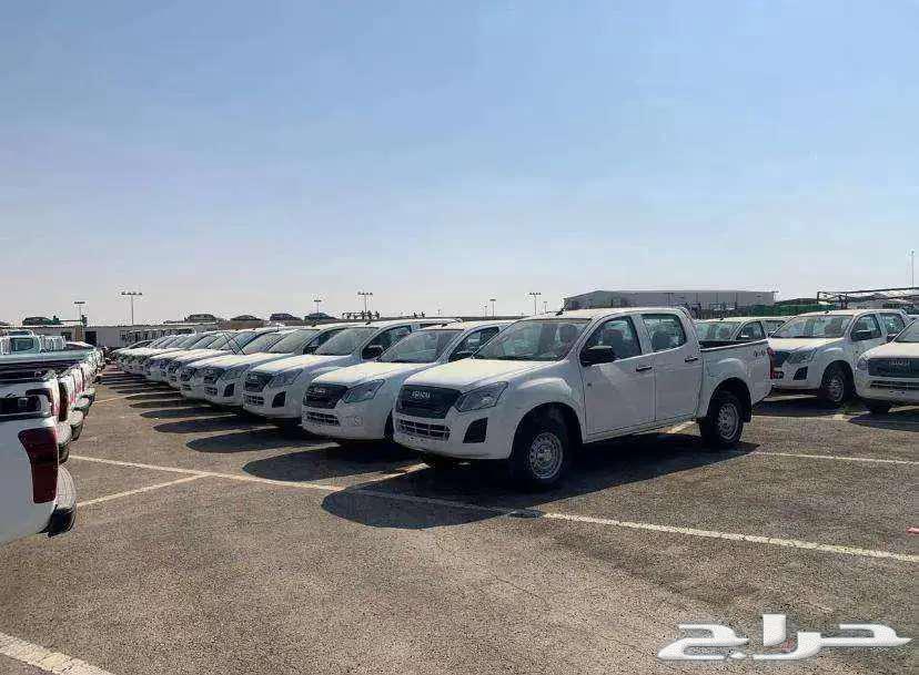 Isuzu D-Max all categories single cab and double cab at wholesale price 202563707271753987111