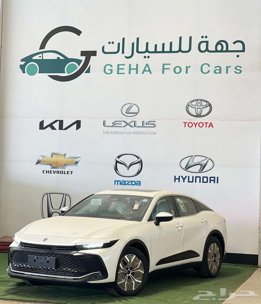 تويوتا كراون 2.5 بريميوم 202563708727109506111