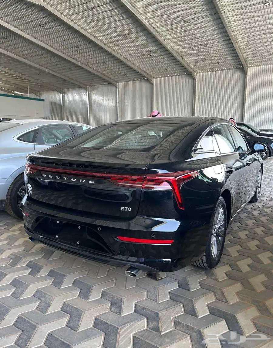 فاو بيستون بي 70 كمفورت 2025 اسود و فضي اصفار63704899832706112