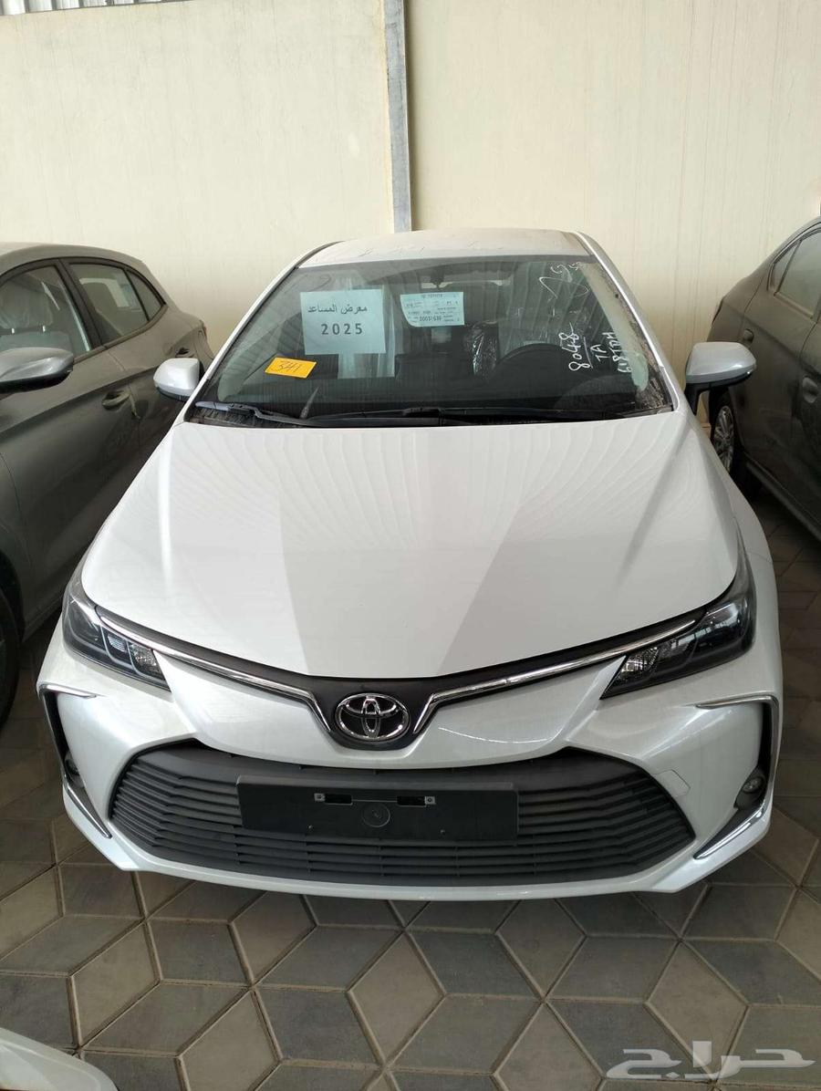 تويوتا كورولا XLI 2.0 طيس بنزين 202563712733538689110
