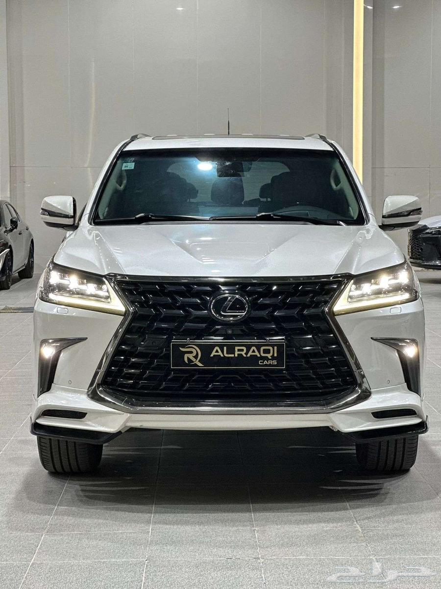 لكزس LX570 موديل 2018 بلاك اديشن سعودي63713010582529110