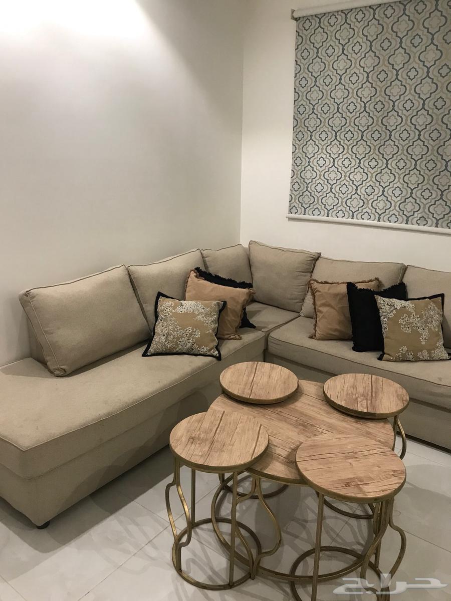 Beige L-shaped sofa63667697616387111