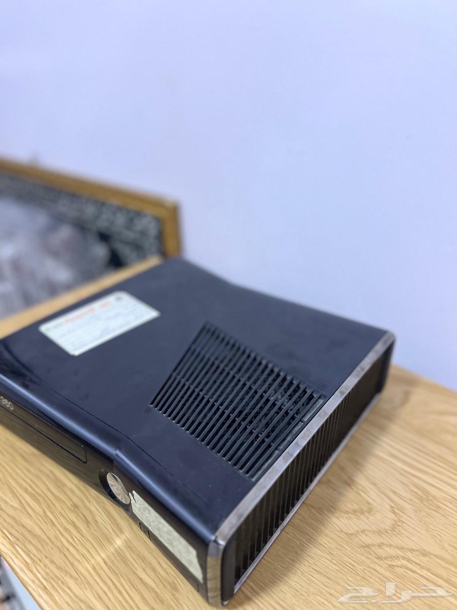 Modified Xbox 360 Console63667802110722111