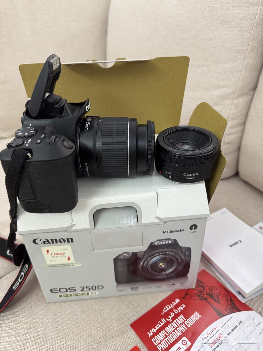 Canon 250D Professional Camera63667552028163111