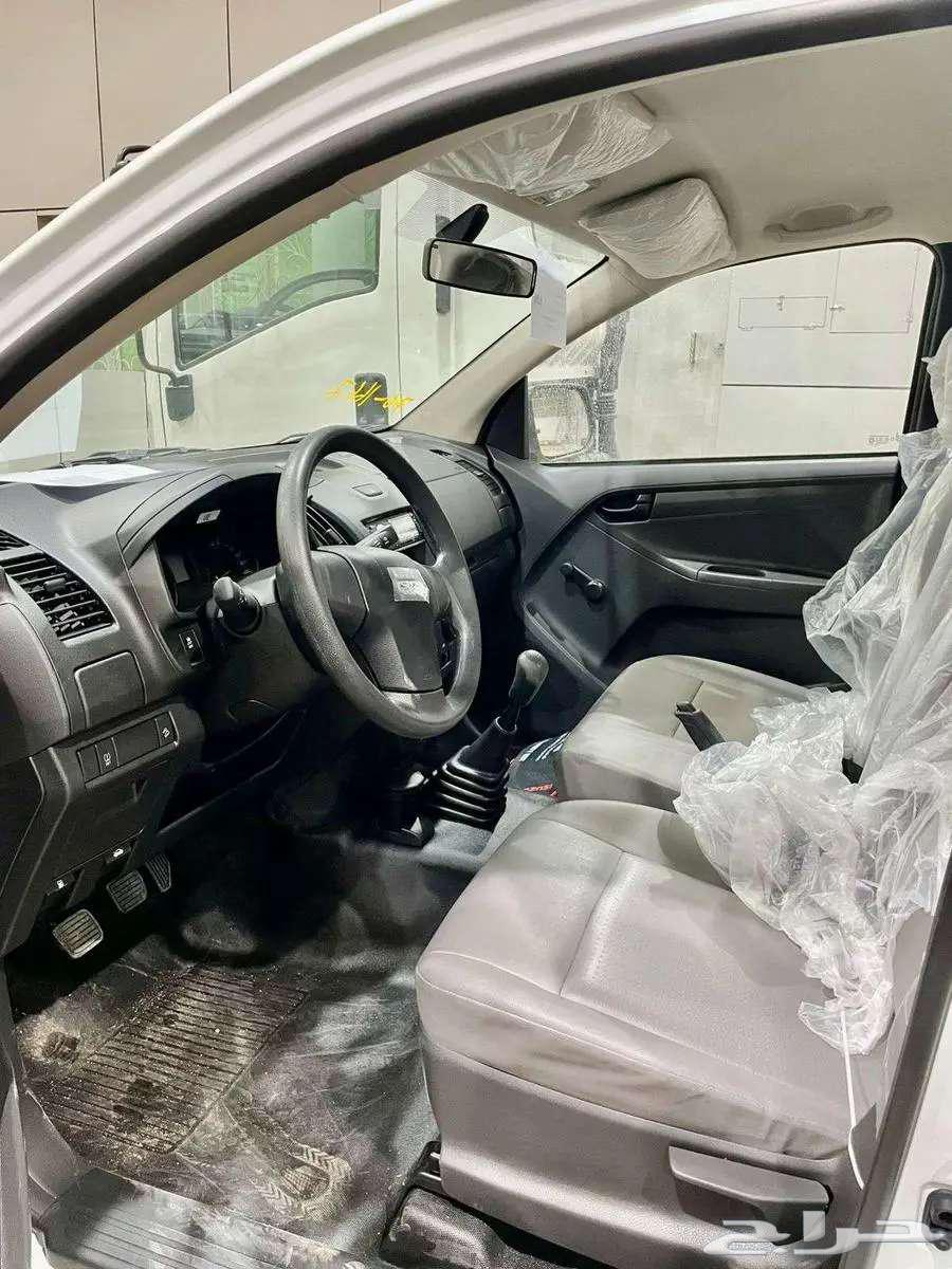 Isuzu D-Max 202563702768704642111