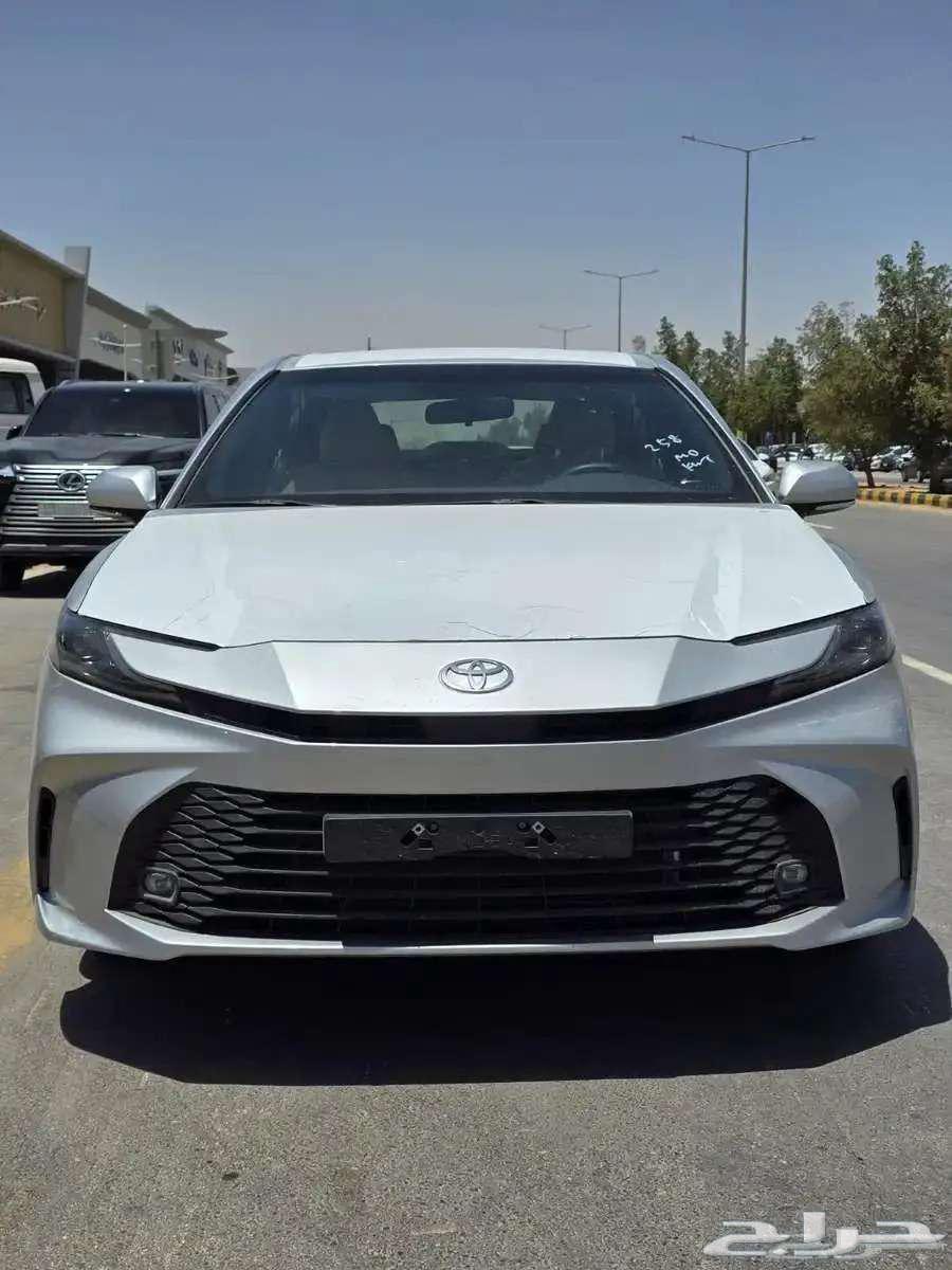 كامري 2025طيس وارد الساير ابيض فضي واسود كاش و اقساط اقل سعر63703130240003113