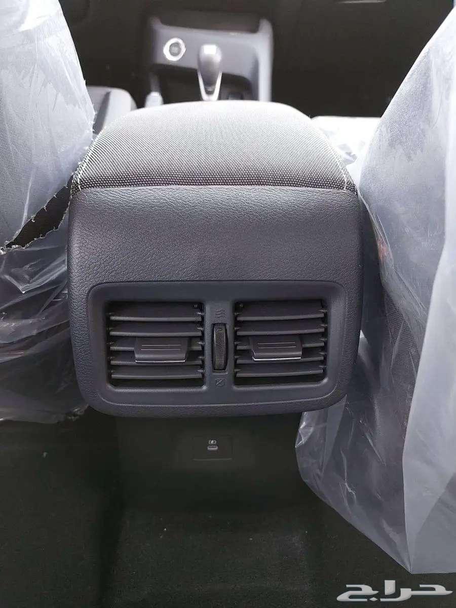 Nissan Magnite Half Full 202563703745063683113