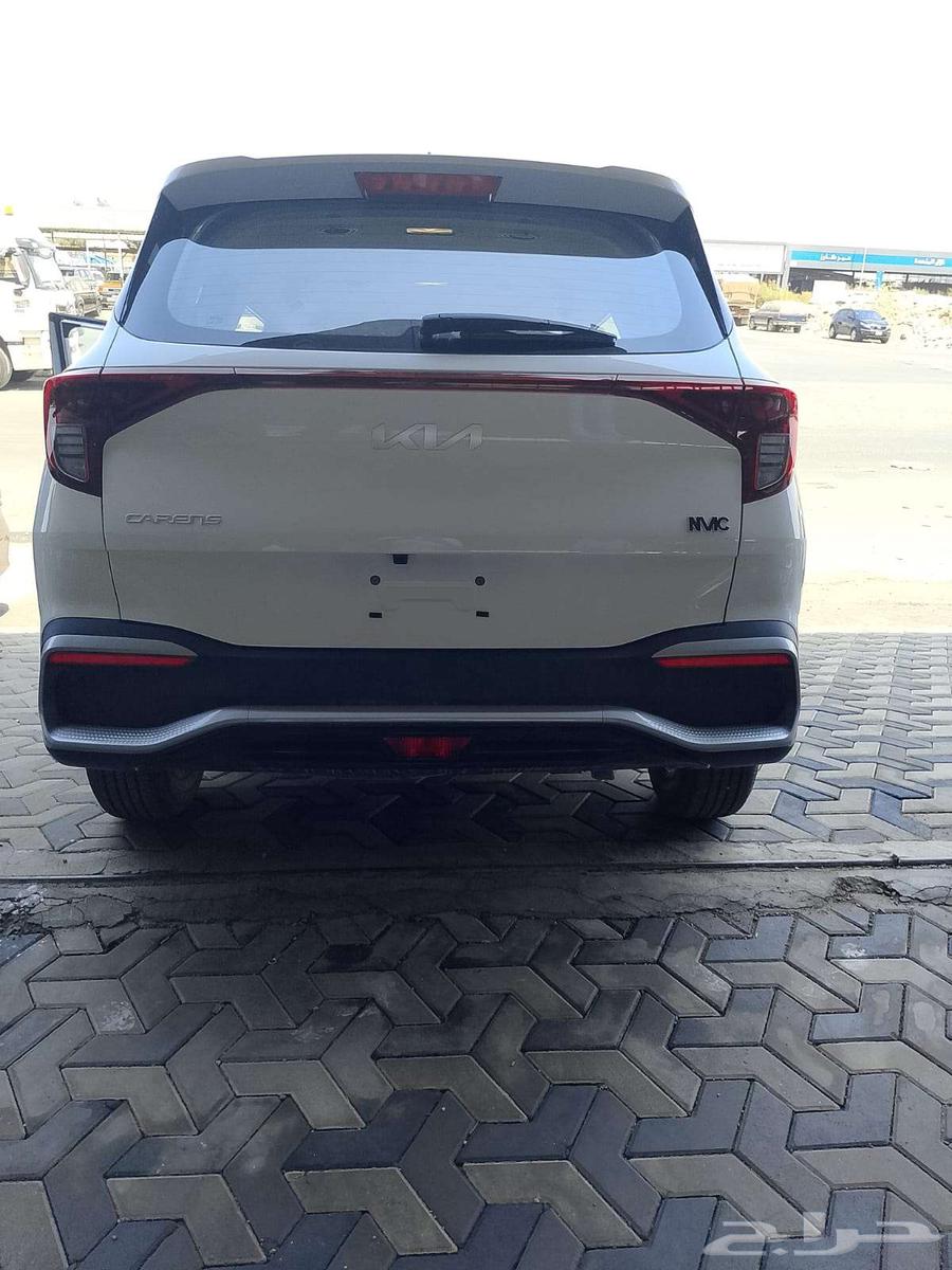 Kia Carens GLS 2025 at the lowest price, lowest installment, no down payment, and 50% discount on tinting63704189152259114