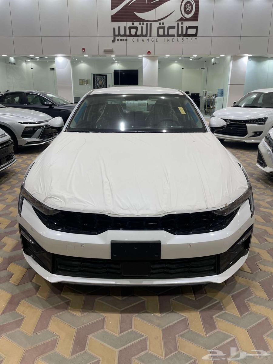 كيا k5 ستاندر مطور موديل 2025 بسعر 98800 بالضريبه63704458598913114