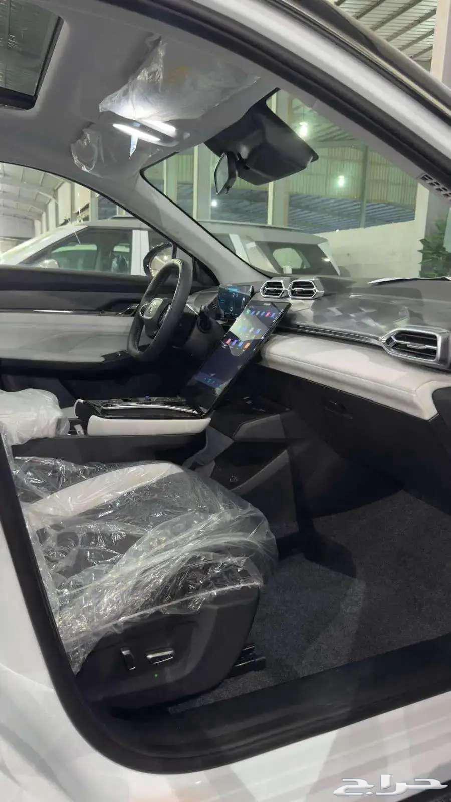 Dongfeng Fengon Full Model 2025 Cash and Financing Lowest Price with Us63707271783553112