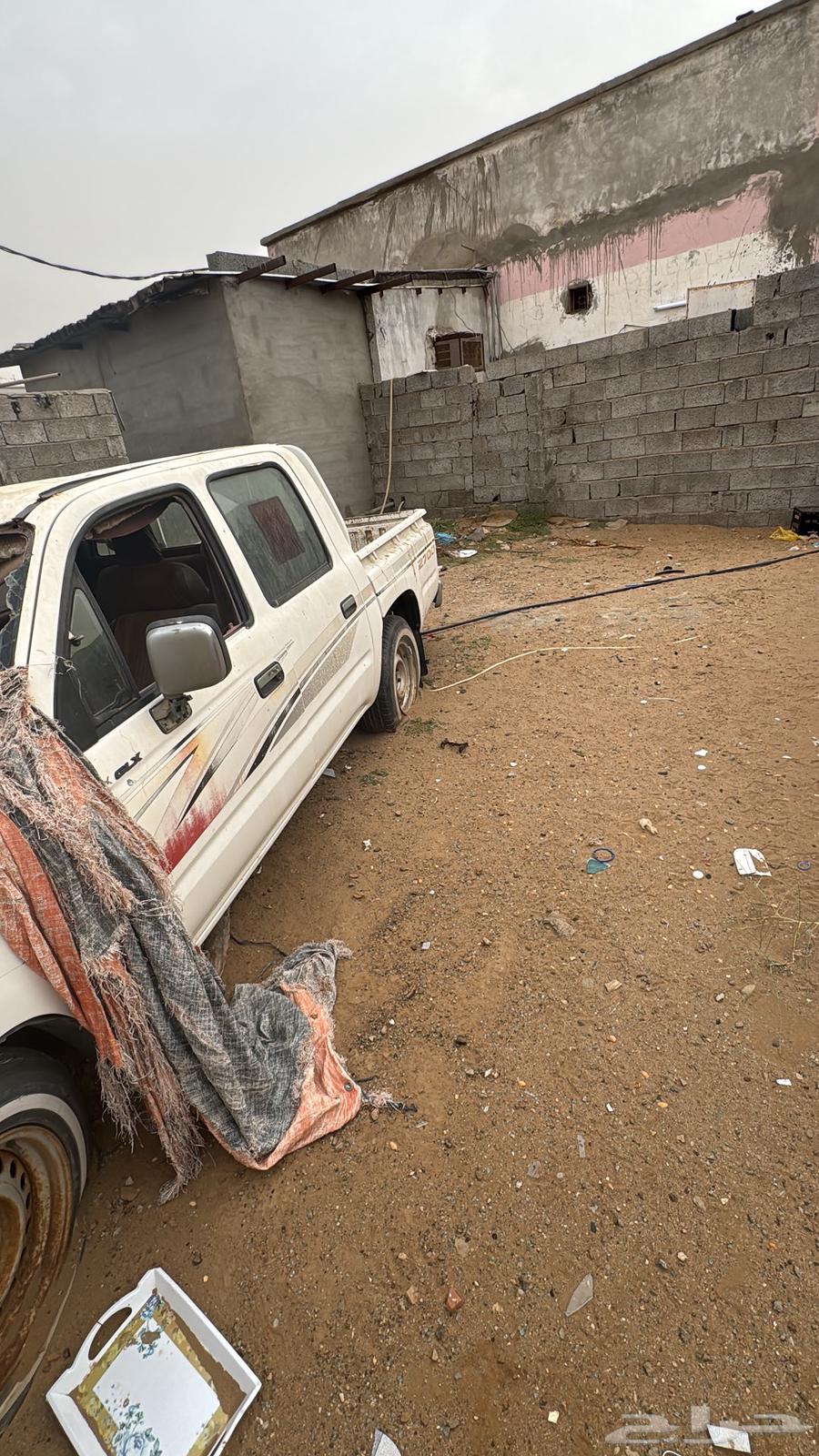 2001 Hilux for sale, cheap or for user with 5500 on it63711658812034112