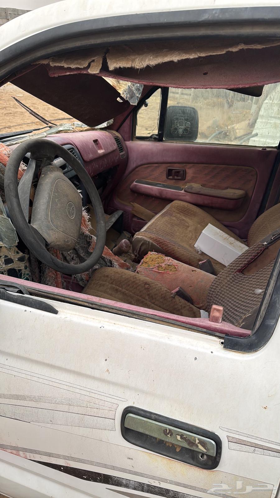 2001 Hilux for sale, cheap or for user with 5500 on it63711658812034110