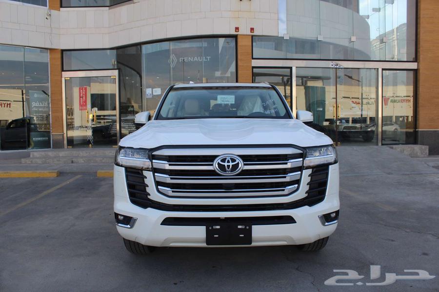 تويوتا لاندكروزر جي اكس ار GXR L 4 موديل 202463703297174531111