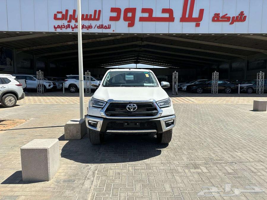 تويوتا هايلوكس S GLX ديزل 2025 اقساط بنوك وشركات.63708823119362112