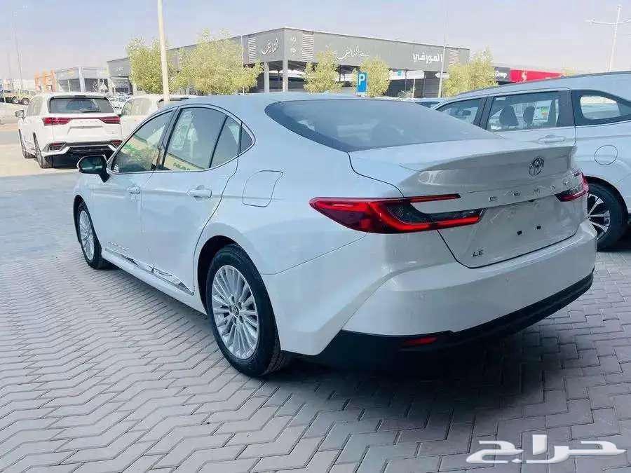 تويوتا كامرى نص فل وأستاندر وجراندي 2025 أقساط وكاش63705620769411114