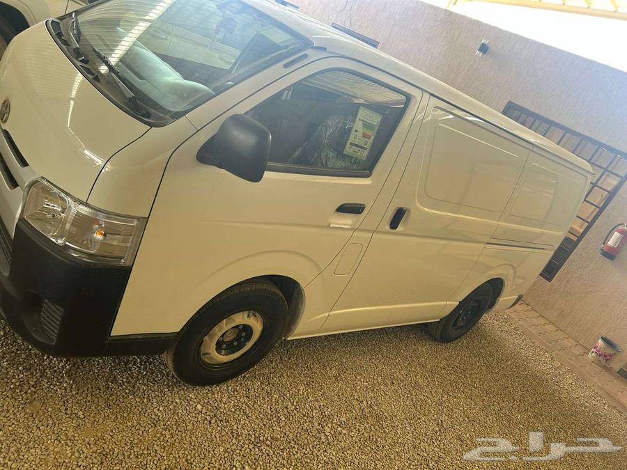 باصات هايس تويوتا بضاعه بنزين ثلاجه للايجار الشهري63705255037185110