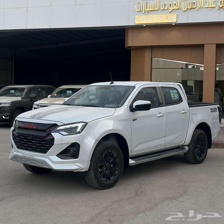 Isuzu D-Max 202563702493878275111