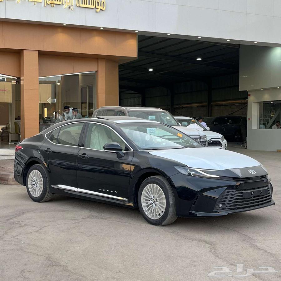تويوتا كامري LE بنزين 2025 - عروض الأقساط63702768629251111