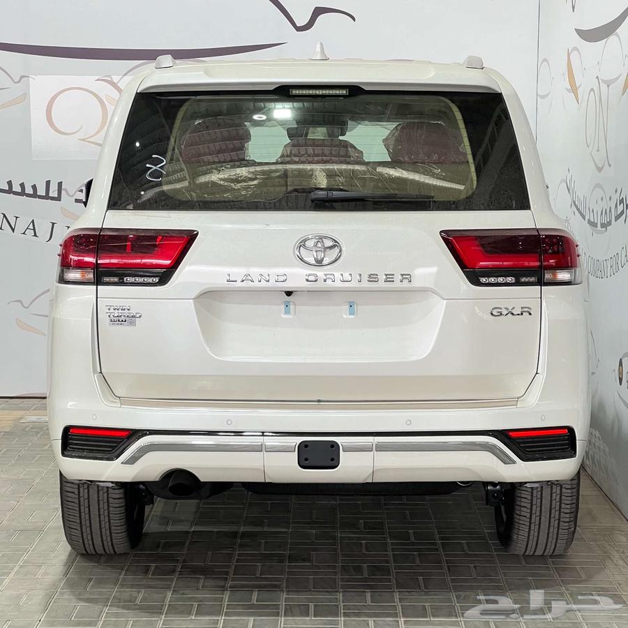 Toyota Land Cruiser GXR No. 4, 3, 2, 1 Gasoline 202563703656123393113
