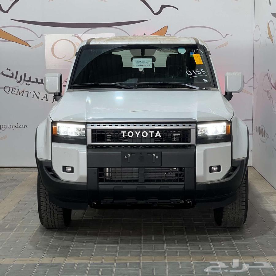 تويوتا لاندكروزر برادو TXL1 بنزين 202563704362312834111