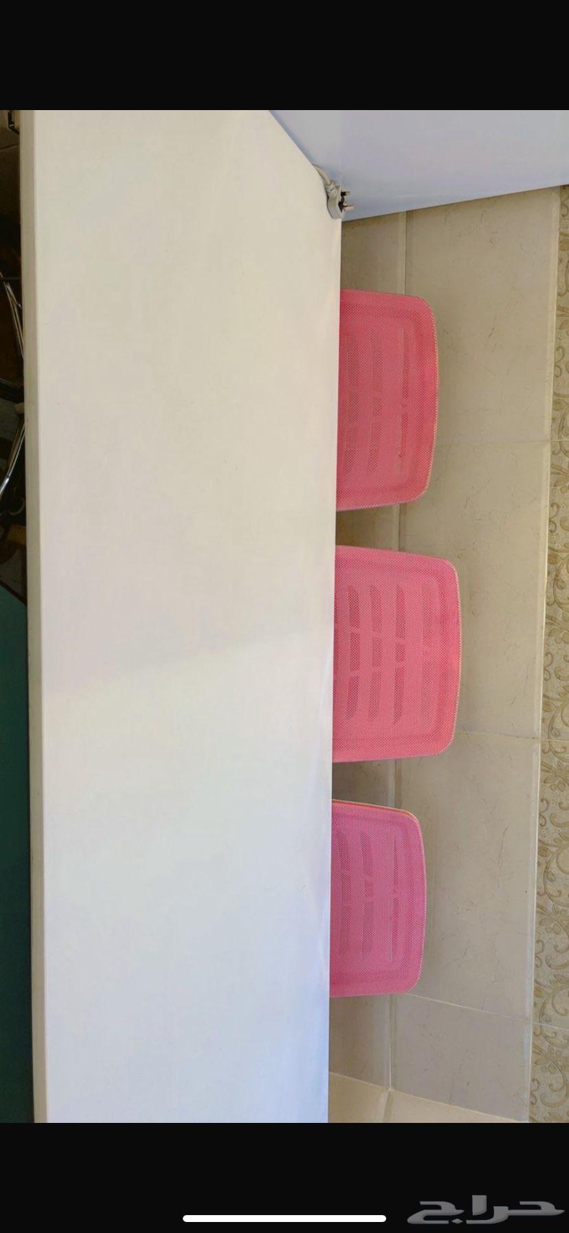 Meeting table suitable as a dining table63676563145090110