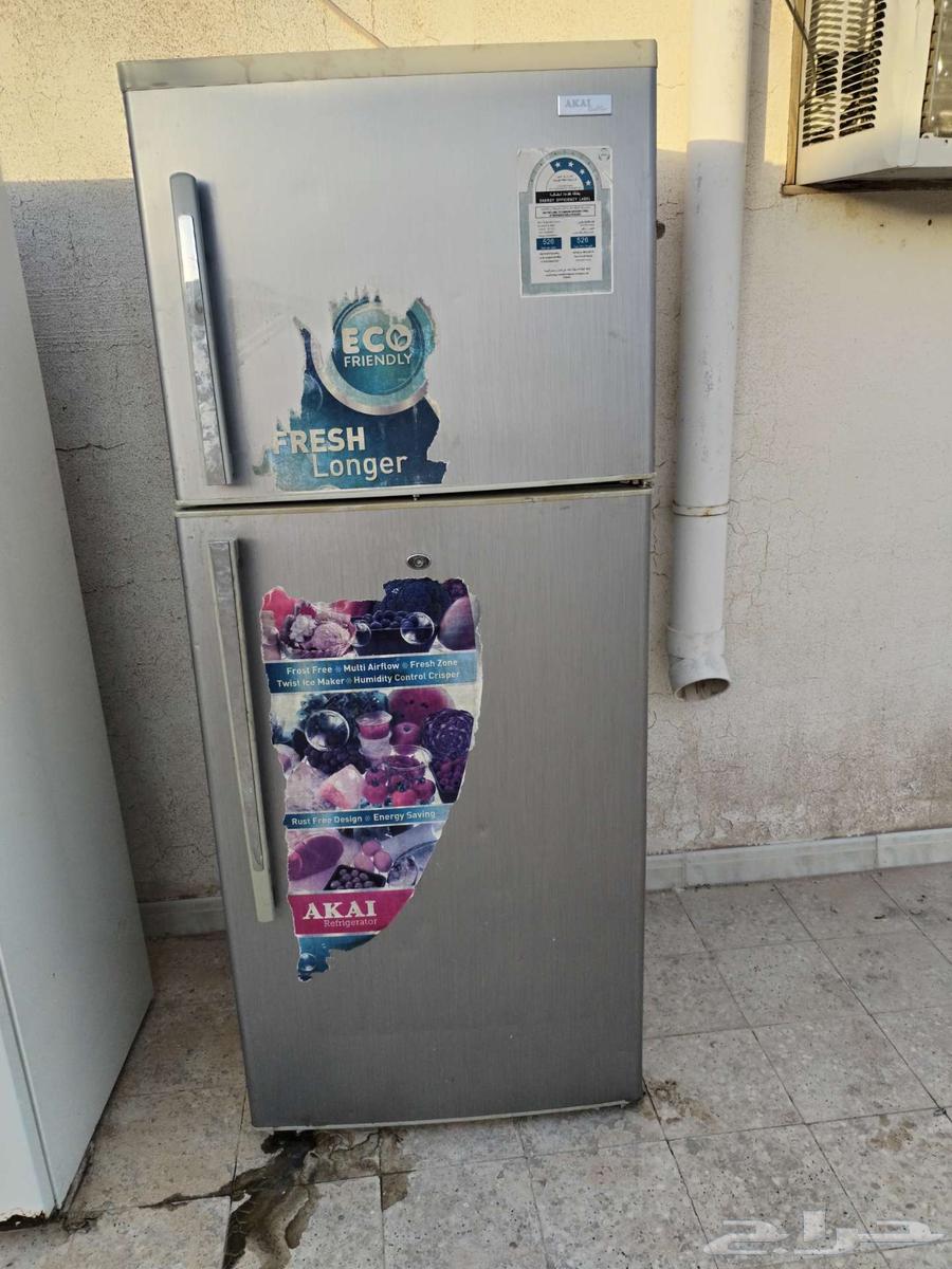 2 refrigerators .. need maintenance63672857823234112