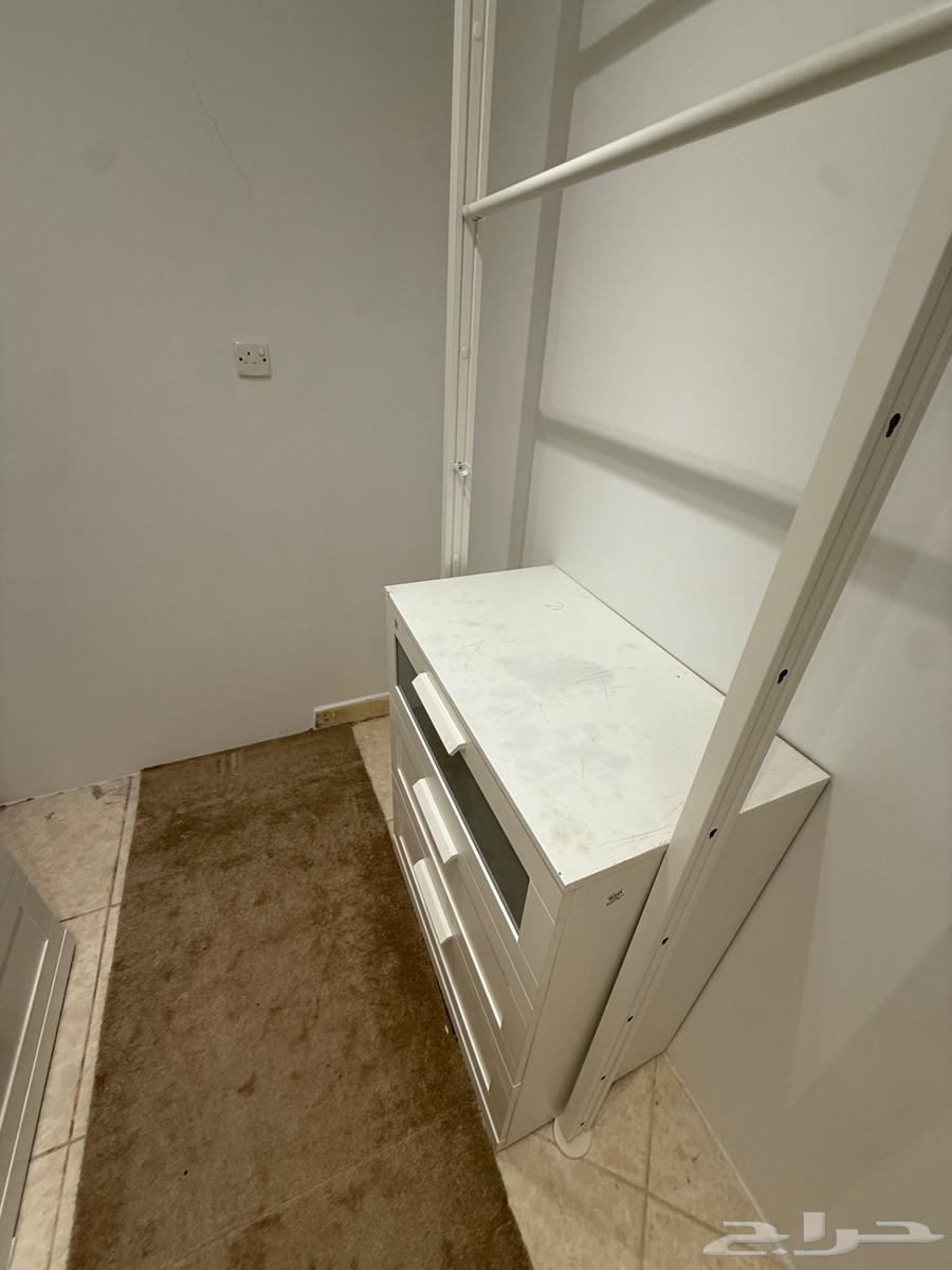 غرفة ملابس من ايكيا63674985261571114