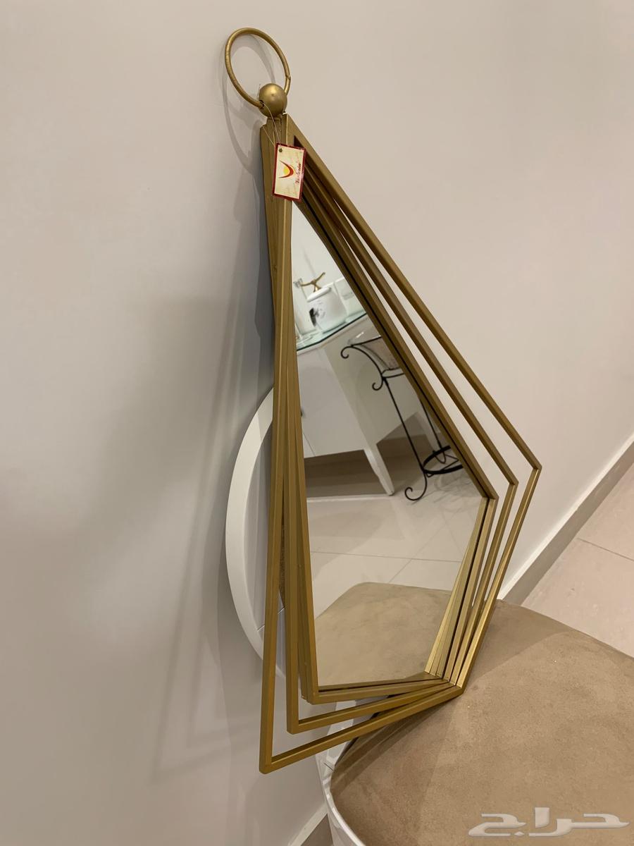 Golden-colored mirrors63675248322563113