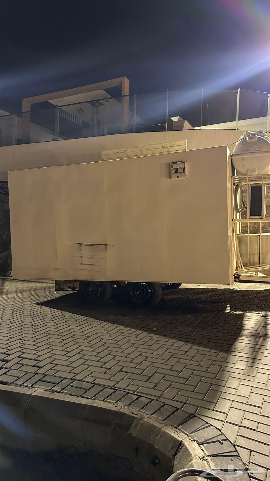 فودترك للبيع63676378124801113