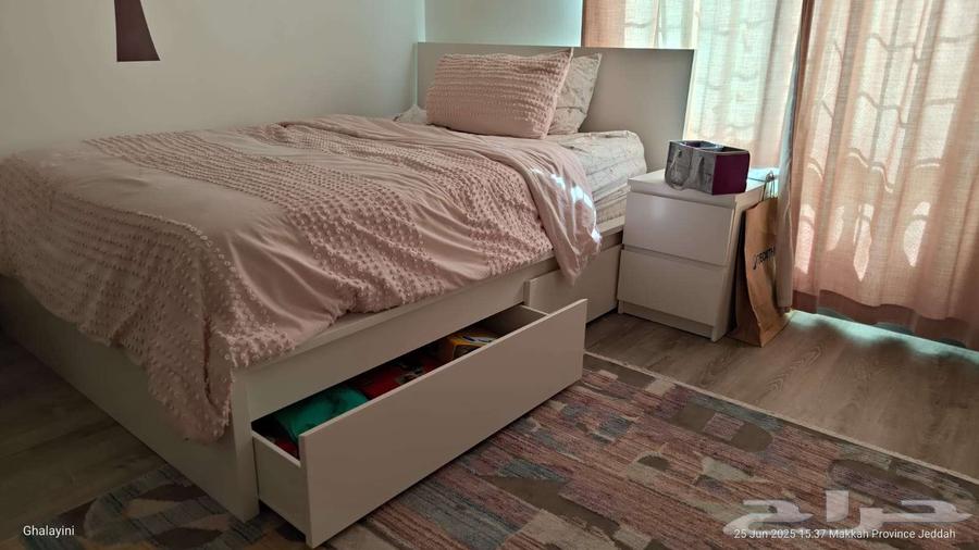 Ikea Bed with Matress and 4 storage (200X160)63670349688578114