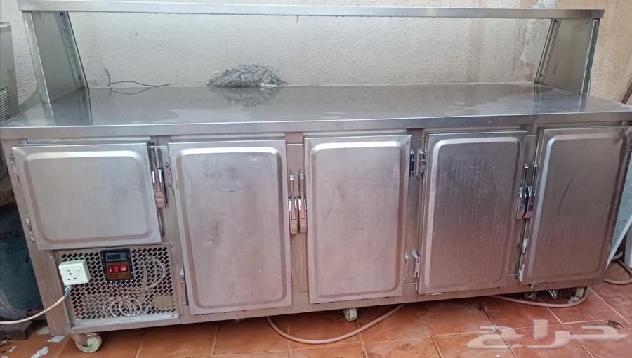 معدات مطعم للبيع ثلاجة وفرن بيتزا63674985059073110