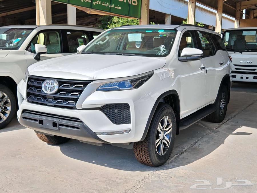 فورتشنر GX2 4X4 بنزين. 2025 دبل63719559551361111