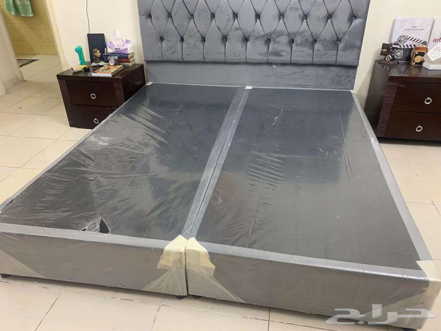 سرير مزوج للبيع مع المرتبة63672952822657111