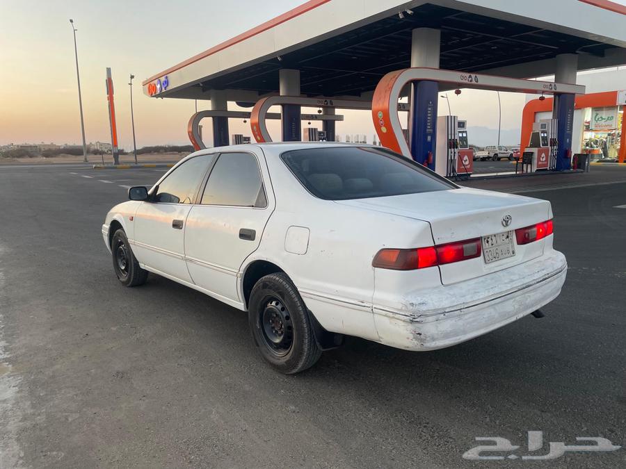 1999 Camry, clean, as is63727077524610111