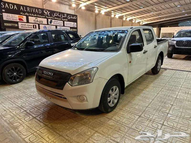 Isuzu GMR2 Standard Without Diff 2025 Cash and Installment63740348348163110