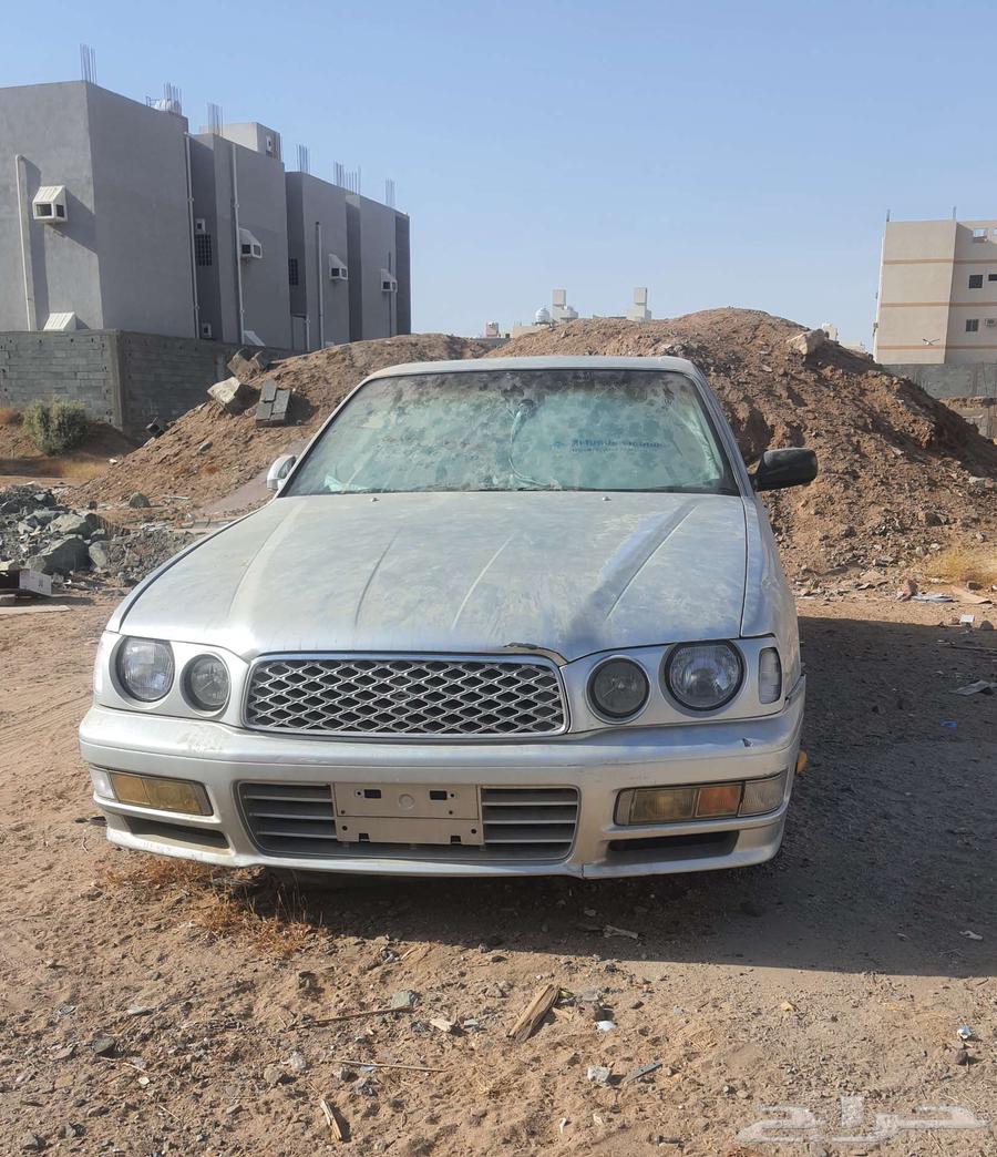 نسيان جلوريا موديل 199863732909317891111