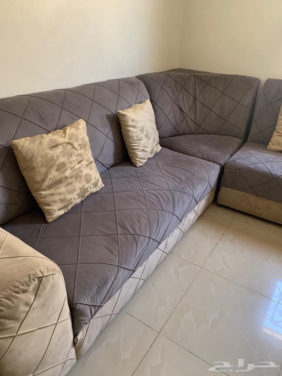 كنب63677938130819111