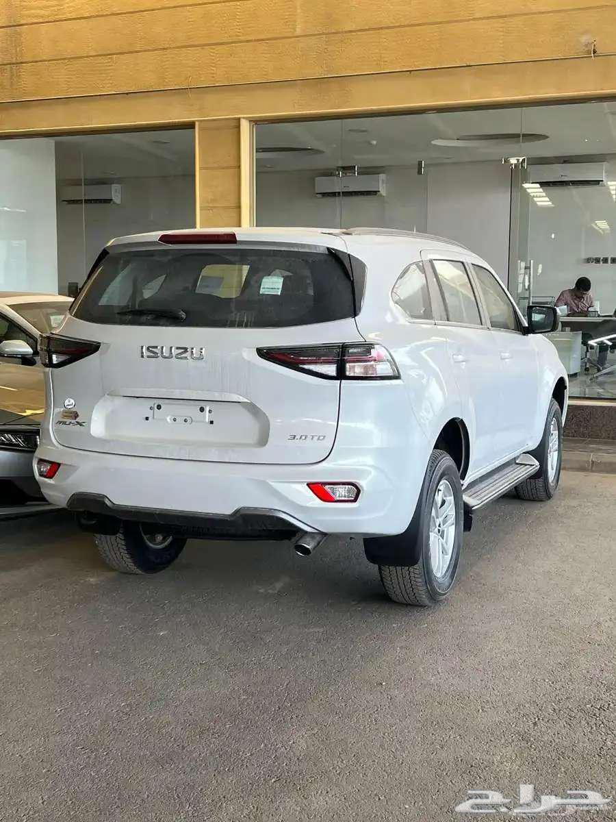 ايسوزو MUX فل كامل دبل ديزل سعودي 2024بقسط 1850 لدى الحسن63729079146370113