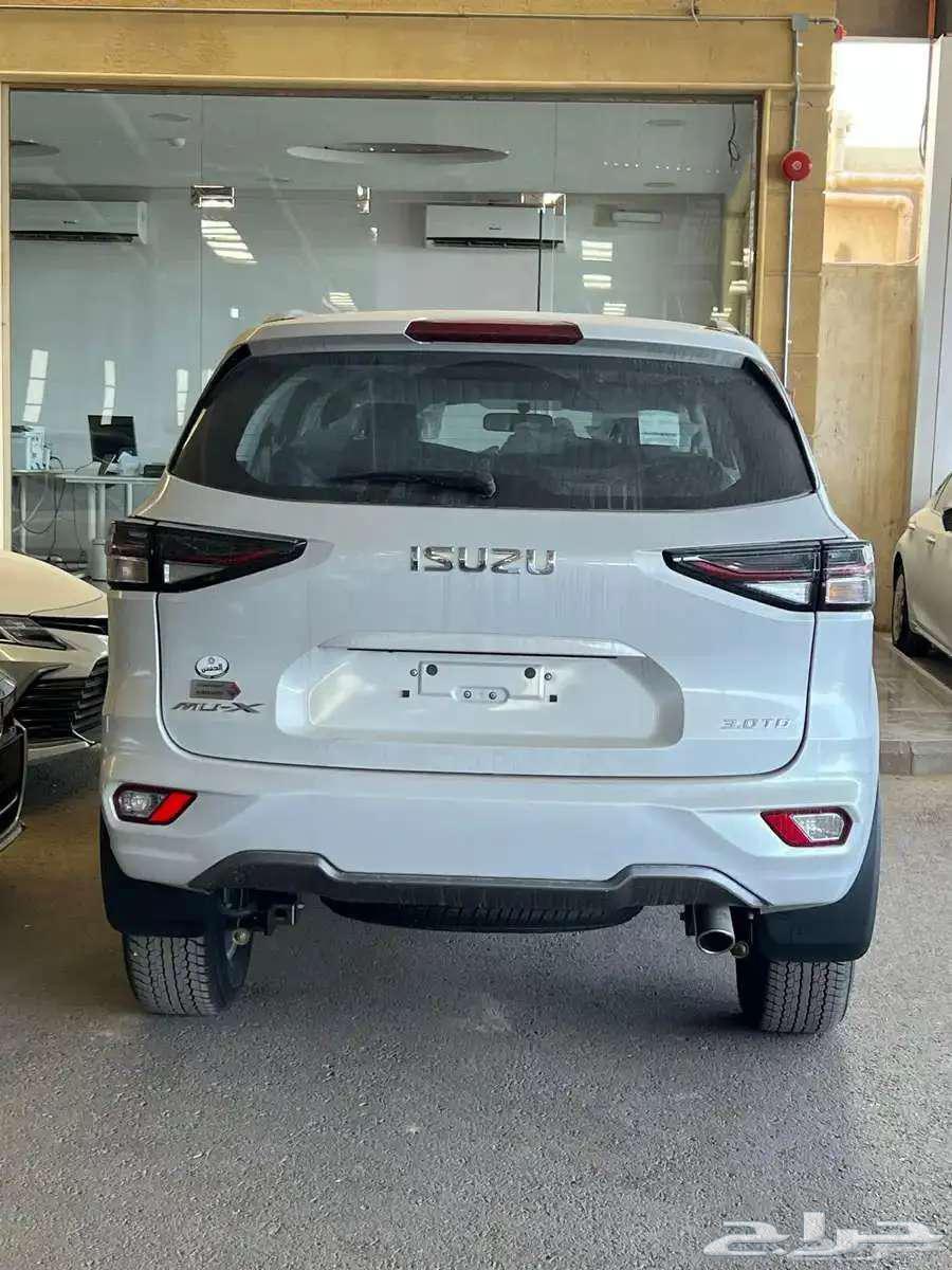 ايسوزو MUX فل كامل دبل ديزل سعودي 2024بقسط 1850 لدى الحسن63729079146370112