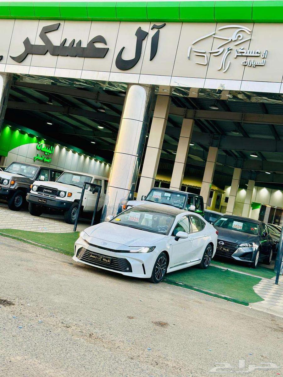 تويوتا كامري LE هايبرد موديل 202563732162293891111
