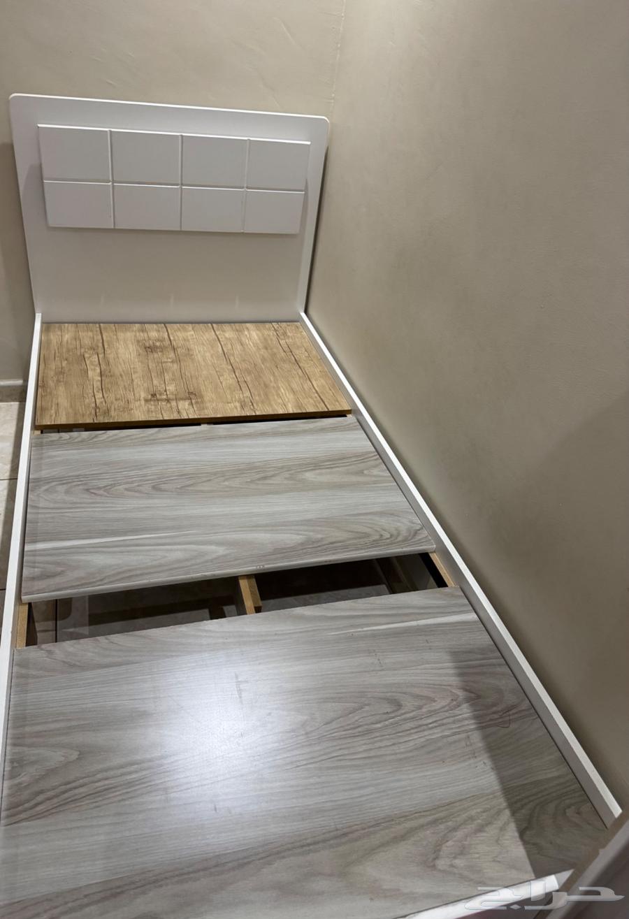 سرر للبيع بحاله ممتازة63680729386625110